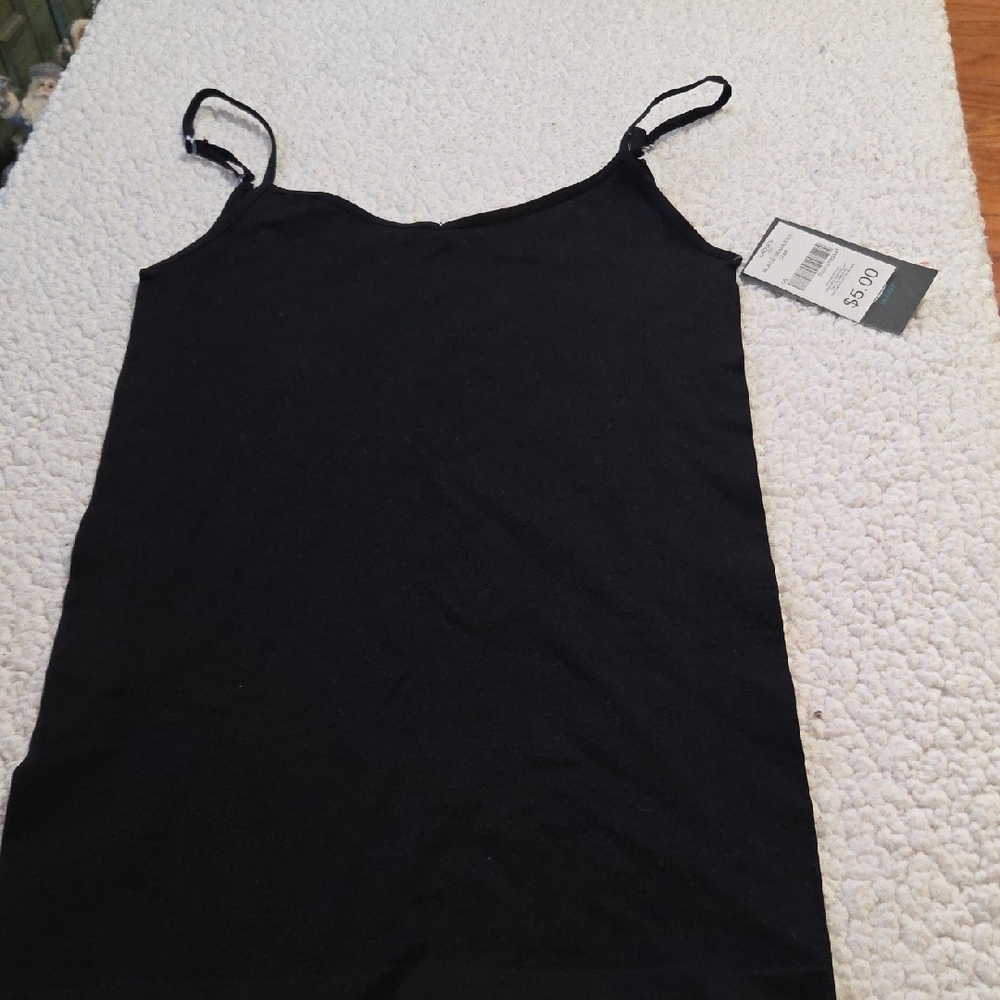 💞5/$10 NWT JUST BE TANK TOP